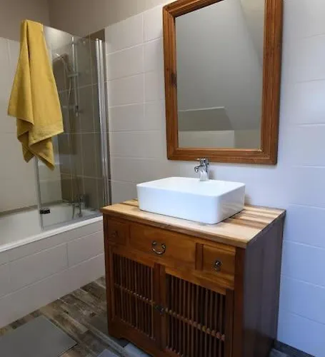 Aupres De Mon Arbre Apartmán Pontmain